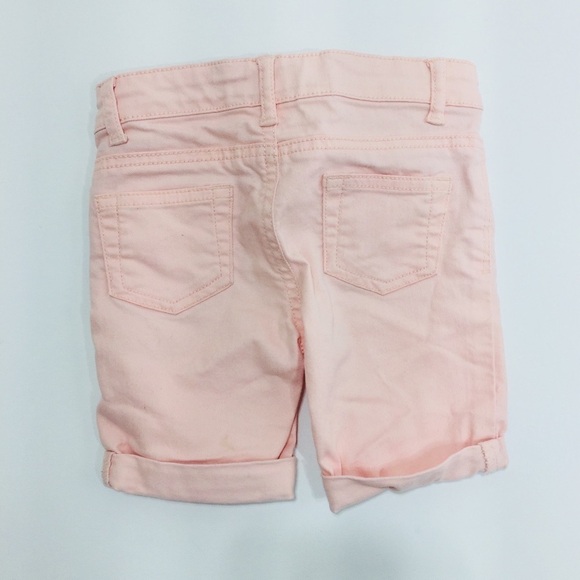 Joe fresh Girls 3Y pink jean shorts - Picture 3 of 3